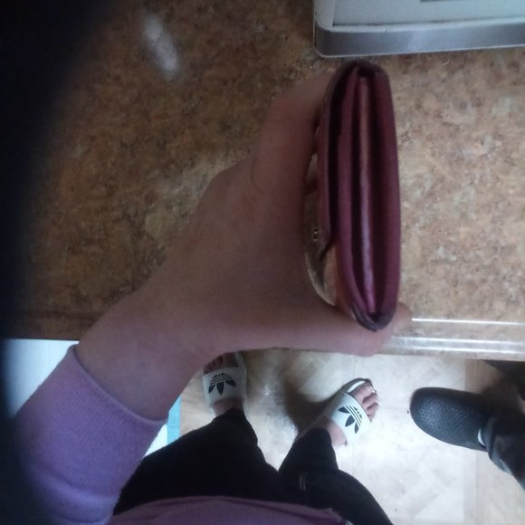 Authentic limited edition Louis vuitton wallet - Picture 4 of 7